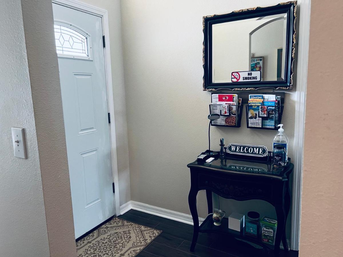 Ruskin Fl Private 2 Bdrm 1 Bath Suite Common Areas Shared With Host And Cat Exterior foto